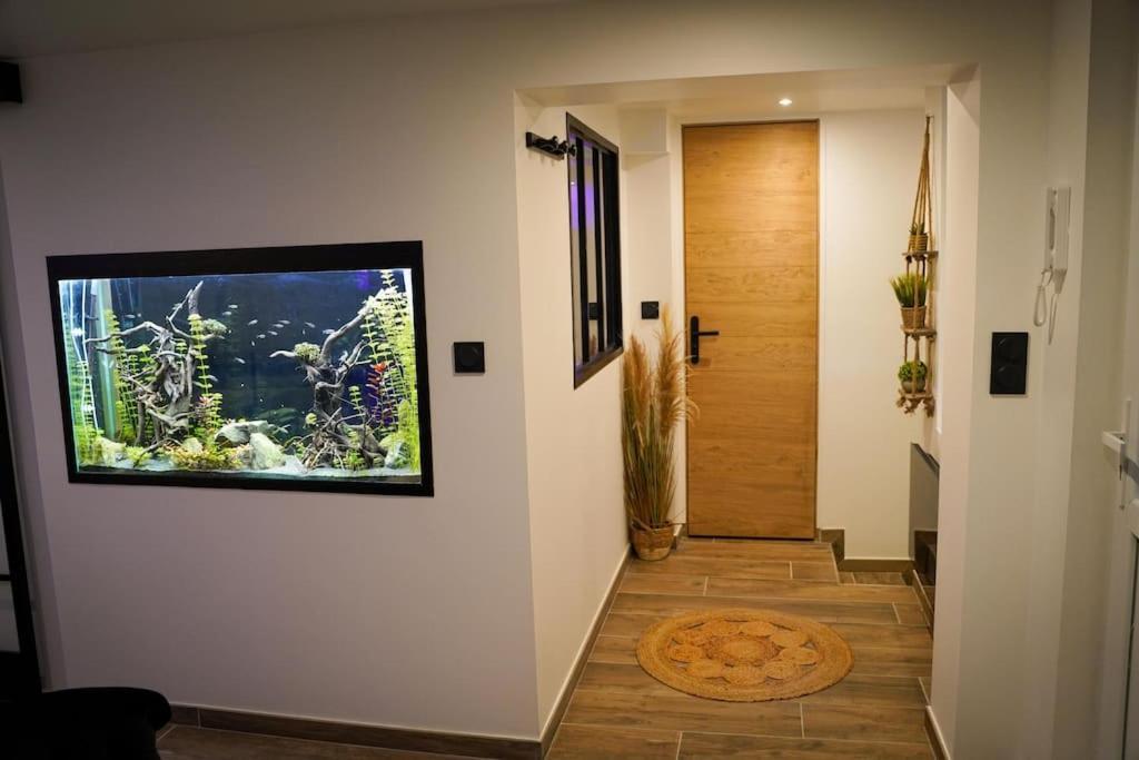 Apartamento Nuit De La Sagesse "Jacuzzi Terrasse Et Parking Prive" Ruan Exterior foto